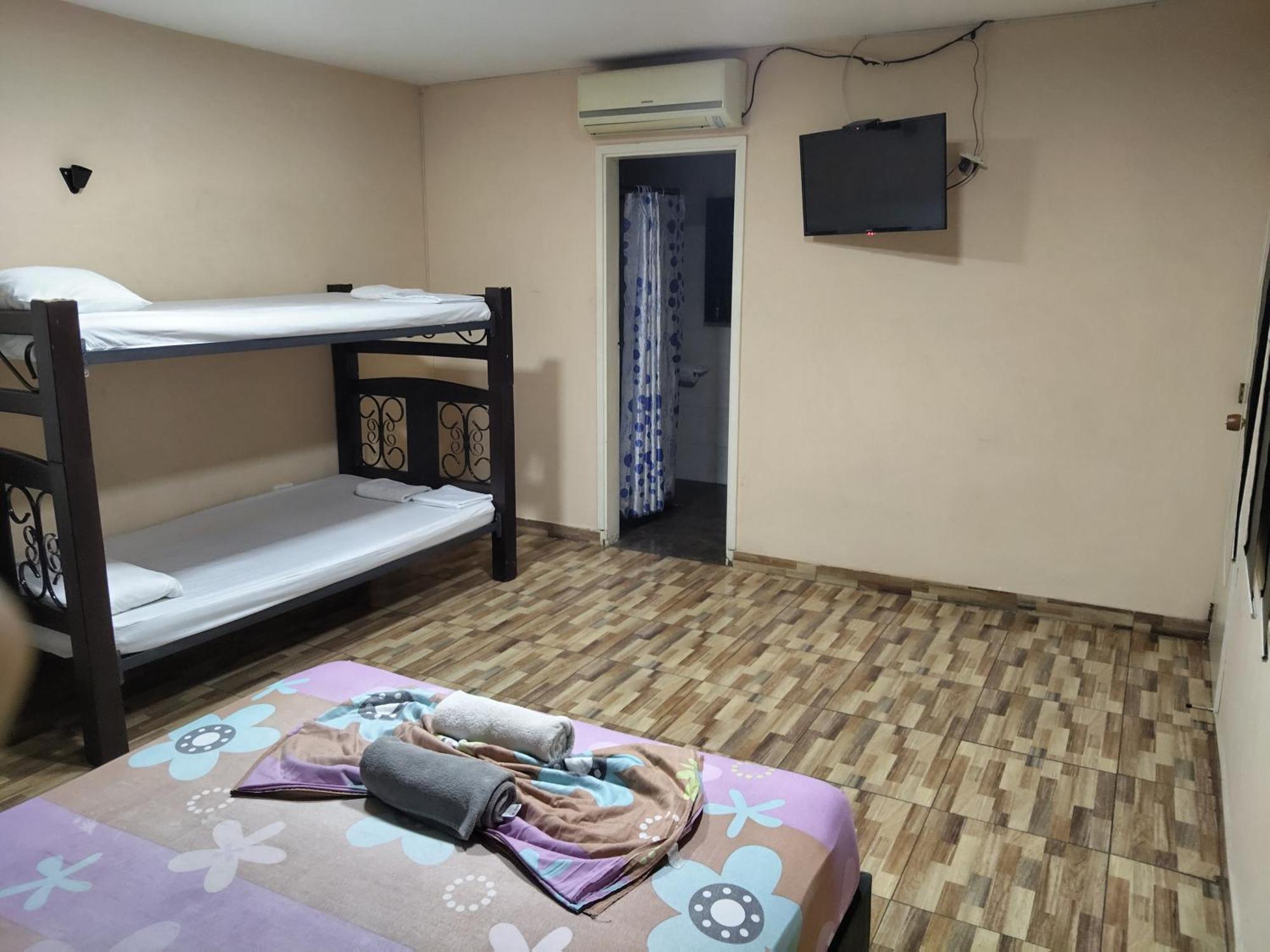 Hostal Avanza กาลี ภายนอก รูปภาพ